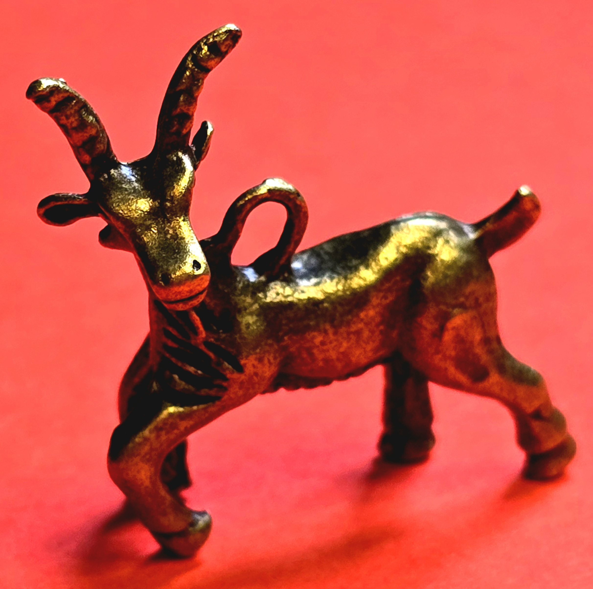 Koza – amulet dla wszystkich znaków zodiaku na rok 2026 Ognistego Konia!